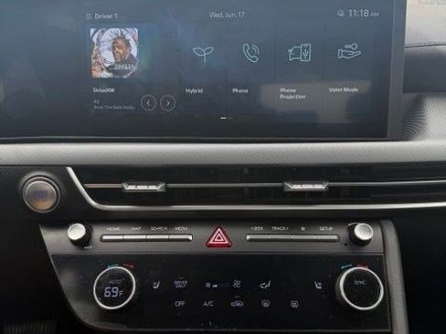 Used 2025 Hyundai Sonata SEL FWD image 6