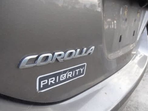 Used 2018 Toyota Corolla L image 15