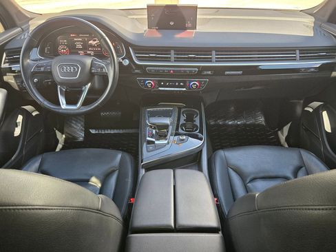 Used 2018 Audi Q7 3.0T Prestige w/ Prestige Package AWD/4WD image 14