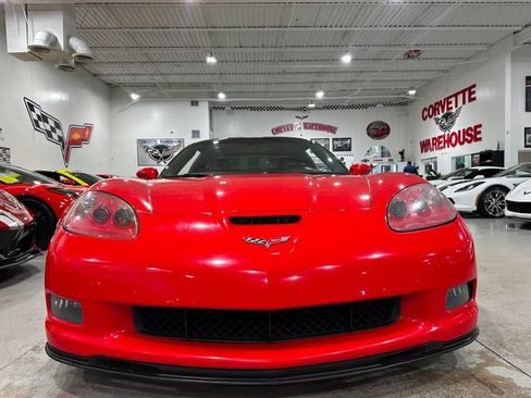 Used 2013 Chevrolet Corvette Grand Sport w/ 3LT Preferred Equipment Group RWD image 17