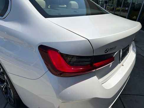 Used 2025 BMW 330i Sedan RWD image 15