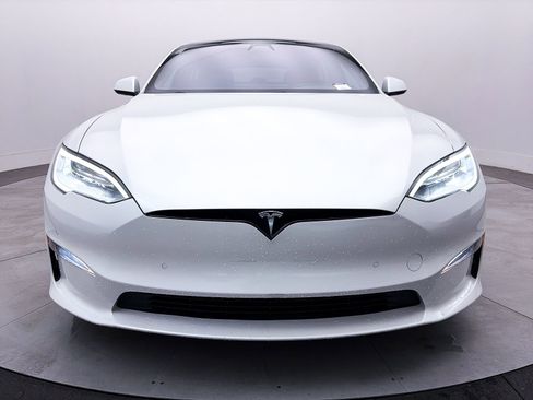 Used 2022 Tesla Model S image 11