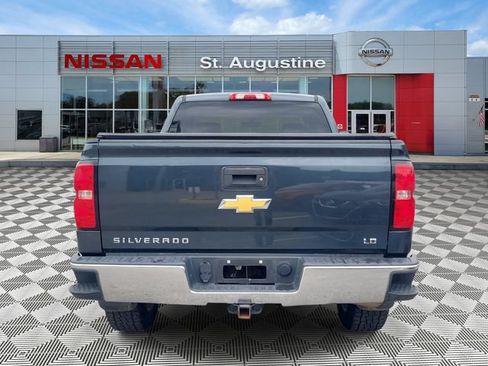 Used 2019 Chevrolet Silverado 1500 LT RWD image 3
