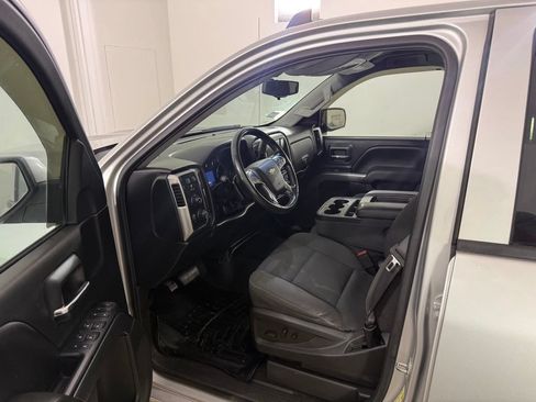 Used 2017 Chevrolet Silverado 1500 LT w/ All Star Edition AWD/4WD image 9