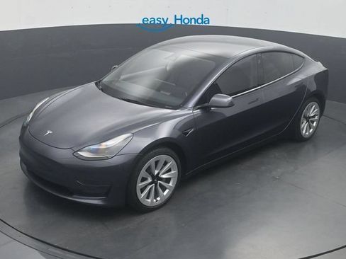 Used 2023 Tesla Model 3 Standard Range RWD image 19