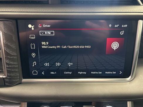 Used 2024 GMC Yukon Denali w/ Advanced Technology Package image 23