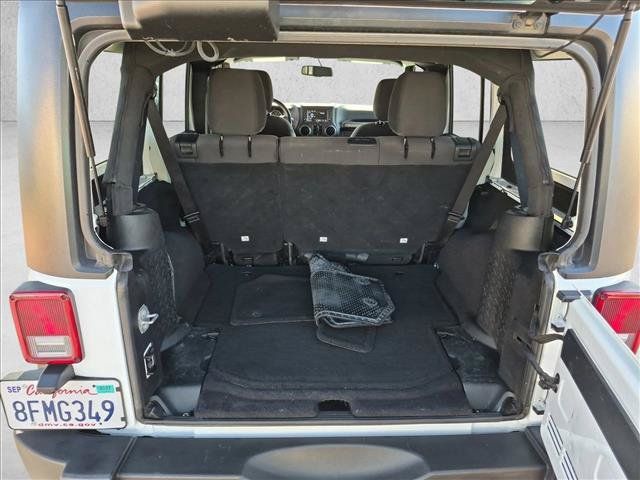 Used 2018 Jeep Wrangler Unlimited Sport S AWD/4WD image 6