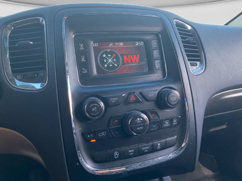 Used 2017 Dodge Durango SXT w/ 3rd Row Seating Group AWD/4WD image 19