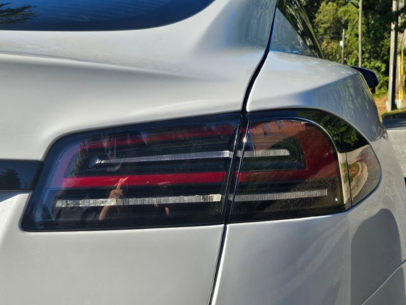 Used 2023 Tesla Model S AWD/4WD image 31