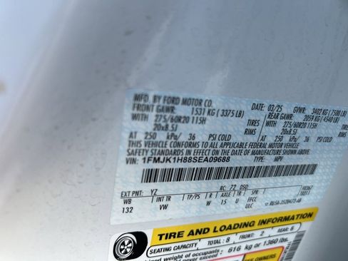 Used 2025 Ford Expedition Max Active image 6