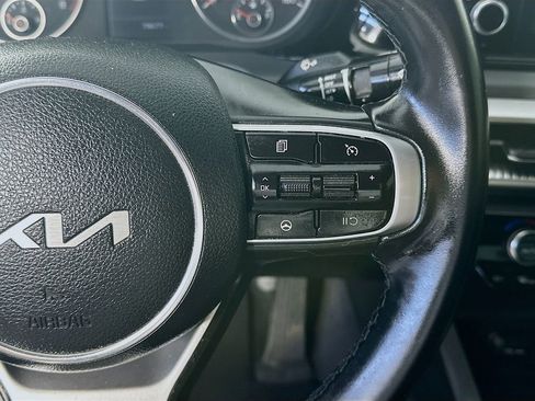 Used 2022 Kia K5 LXS image 25