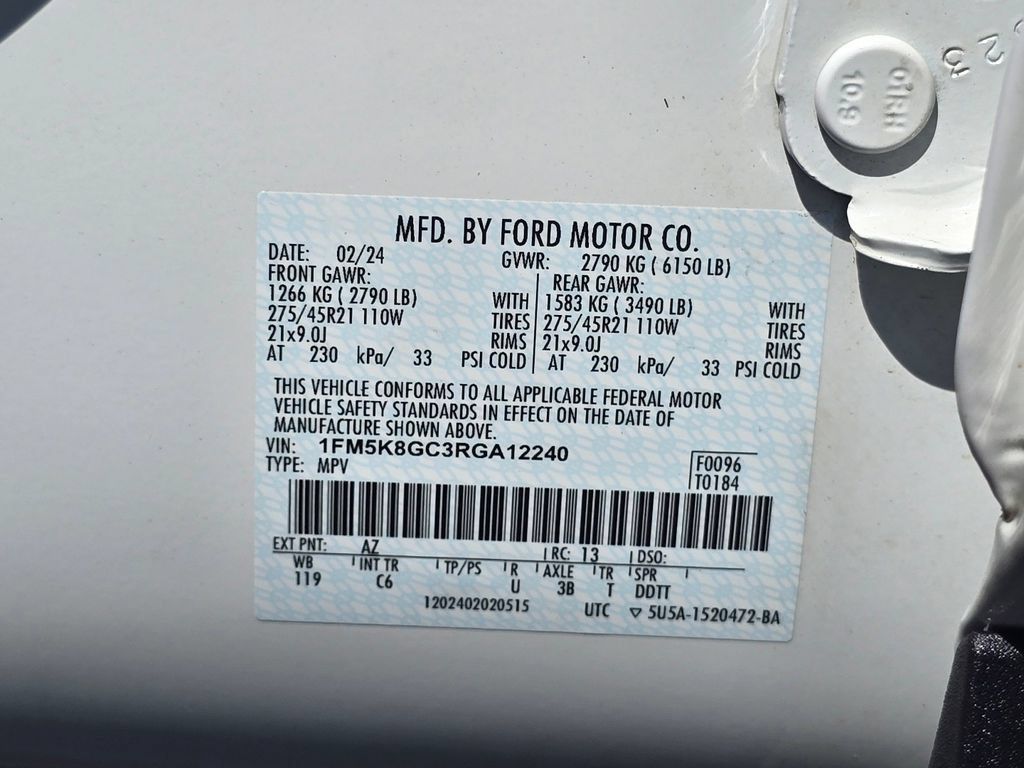 Used 2024 Ford Explorer ST w/ Equipment Group 401A AWD/4WD image 32