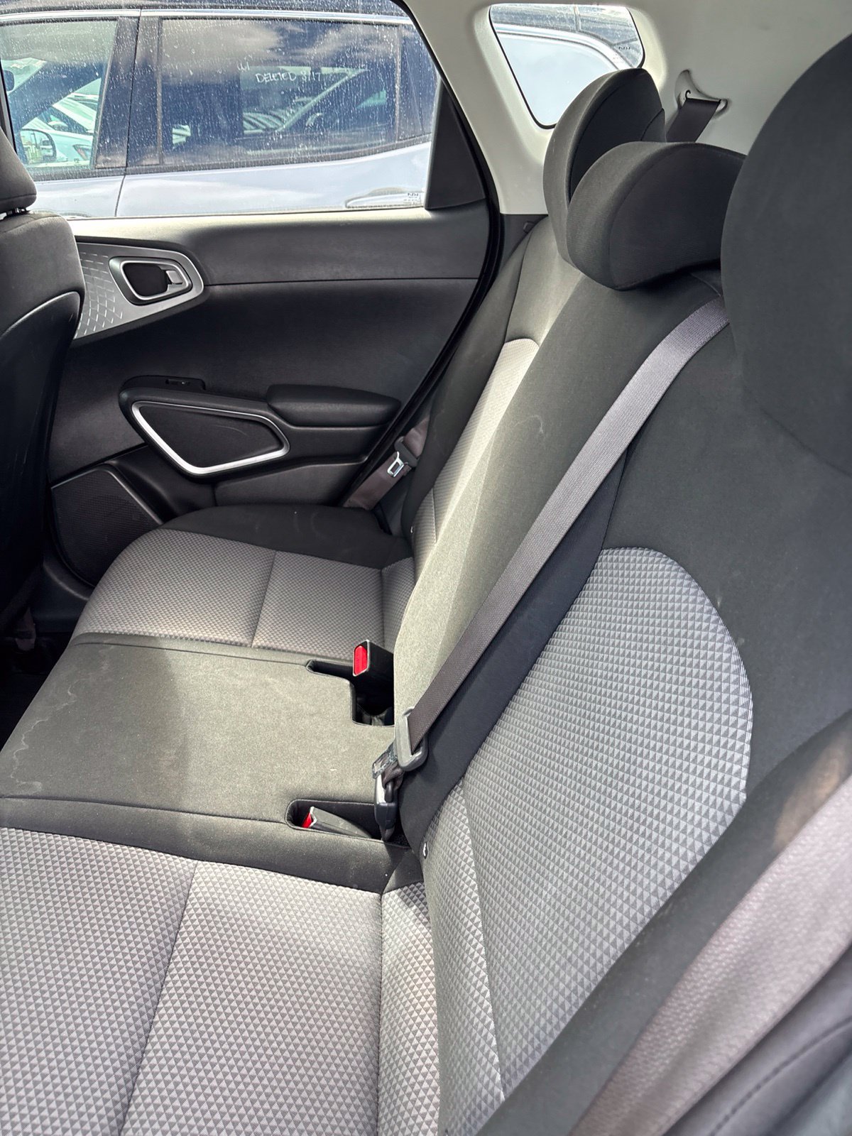 Used 2024 Kia Soul LX w/ LX Technology Package FWD image 9