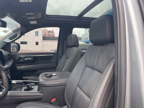 Used 2025 Chevrolet Tahoe RST w/ Comfort Package AWD/4WD image 15