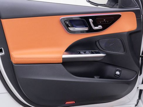 New 2026 Mercedes-Benz C 300 4MATIC Sedan image 15