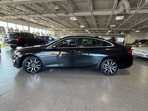 Used 2021 Chevrolet Malibu RS FWD image 5
