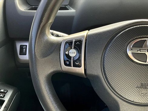 Used 2015 Scion xB image 17