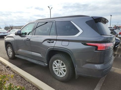 Used 2023 Toyota Sequoia SR5 w/ SR5 Premium Package image 3