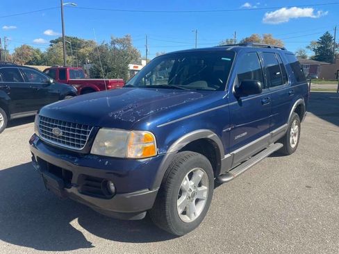 Used 2004 Ford Explorer Sport XLT image 1