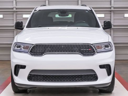 Used 2023 Dodge Durango SXT RWD image 4