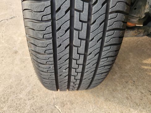 Certified 2018 GMC Canyon SLT w/ Driver Alert Package image 12