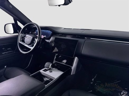 Used 2024 Land Rover Range Rover Long Wheelbase SE AWD/4WD image 31