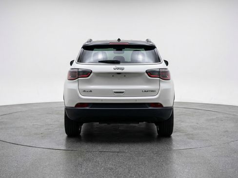 Used 2025 Jeep Compass Limited AWD/4WD image 7