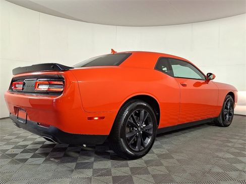 Used 2023 Dodge Challenger SXT w/ Blacktop Package image 9