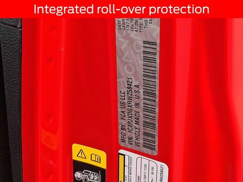 Used 2024 Jeep Wrangler Sport S image 26