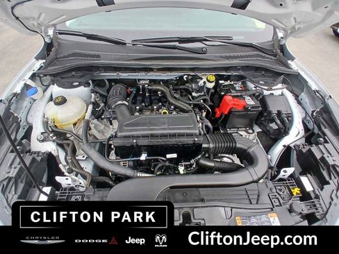 Used 2024 Ford Escape Active AWD/4WD image 27
