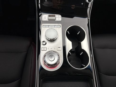 New 2026 Genesis GV70 2.5T AWD/4WD image 21