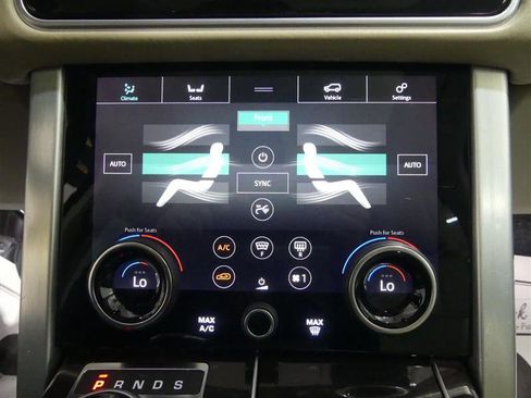 Used 2018 Land Rover Range Rover HSE image 44