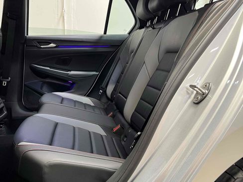 Used 2024 Volkswagen GTI SE image 33