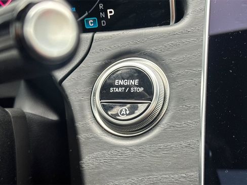 Certified 2025 Mercedes-Benz E 350 4MATIC Sedan image 25