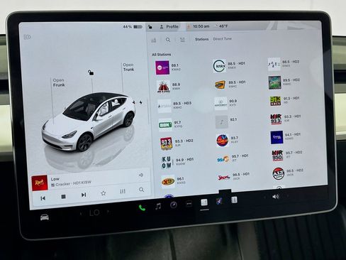 Used 2024 Tesla Model Y Long Range image 24