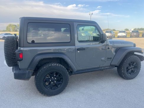 Used 2022 Jeep Wrangler Sport AWD/4WD image 8