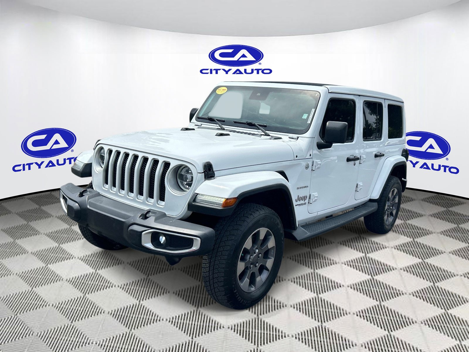 Used 2019 Jeep Wrangler Unlimited Sahara AWD/4WD image 8