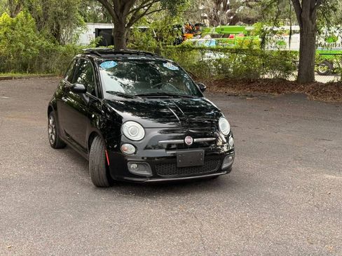 Used 2015 FIAT 500 Sport w/ Comfort/Convenience Group FWD image 3