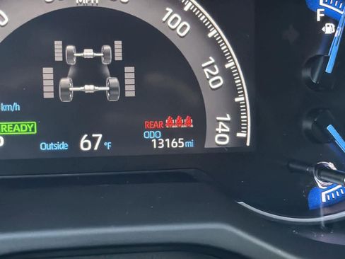 Used 2024 Toyota RAV4 LE image 19