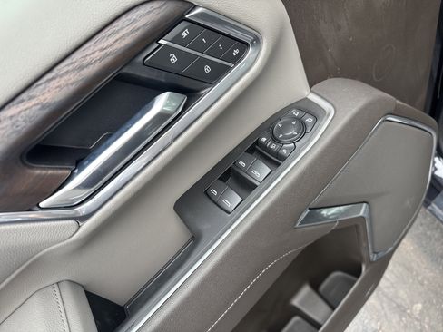 New 2026 GMC Sierra 2500 SLT image 17