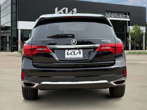 Used 2018 Acura MDX FWD image 10