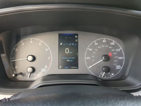 Used 2024 Toyota Corolla SE image 30