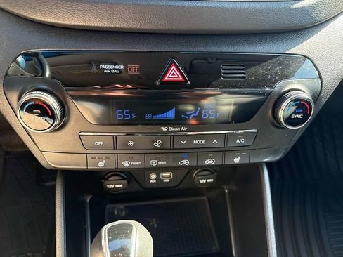 Used 2016 Hyundai Tucson Limited image 22