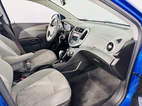Used 2018 Chevrolet Sonic LS FWD image 24