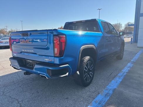 Used 2024 GMC Sierra 1500 AT4 w/ AT4 Premium Package image 7