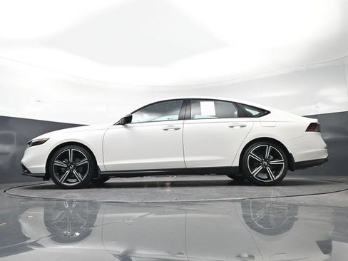 Certified 2026 Honda Accord SE image 38