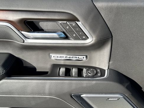 New 2026 GMC Sierra 1500 Denali AWD/4WD image 24
