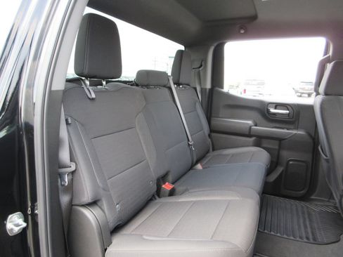 Used 2025 Chevrolet Silverado 1500 Custom Trail Boss AWD/4WD image 21