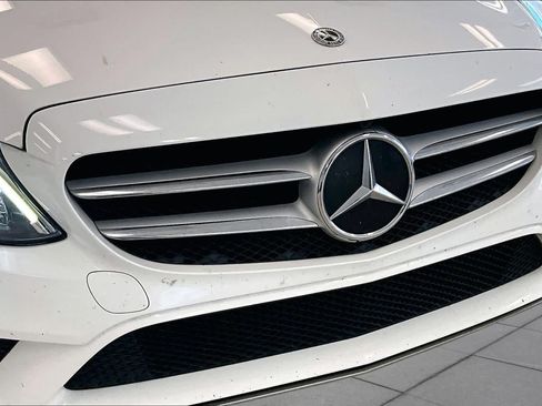 Used 2019 Mercedes-Benz C 300 Sedan image 27