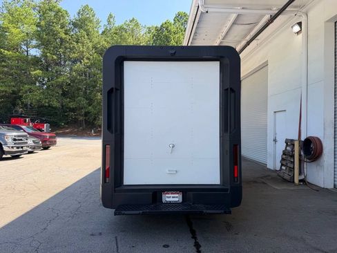 Used 2024 Chevrolet Brightdrop 600 w/ Commercial Equipment Package AWD/4WD image 6